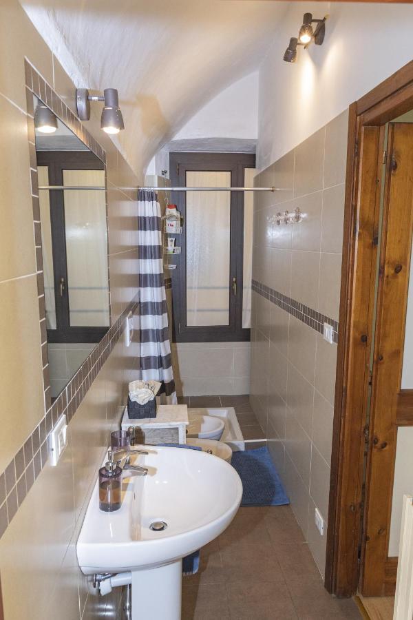 Centralissimo Trilocale Su Due Piani - Flavio House ซานเรโม ภายนอก รูปภาพ
