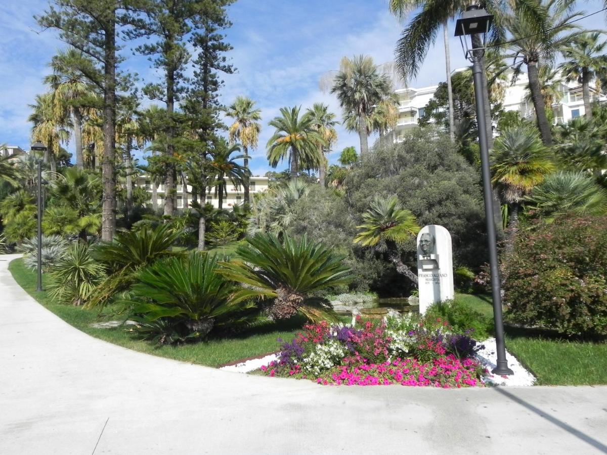 Centralissimo Trilocale Su Due Piani - Flavio House ซานเรโม ภายนอก รูปภาพ